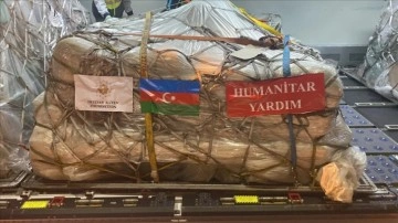Azerbaycan'ın insani yardımlarını taşıyan uçak Adana'ya ulaştı