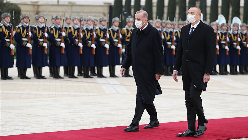 Azerbaycanlı milletvekilleri Cumhurbaşkanı Erdoğan'ın Bakü'de verdiği mesajları değerlendi