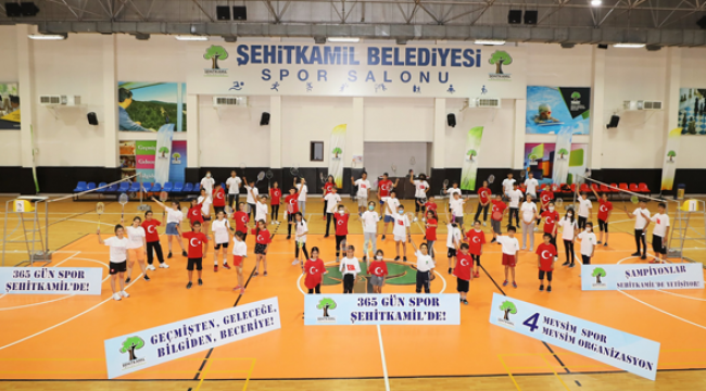 Badmintoncular 15 Temmuz Kupası'nda yarıştı