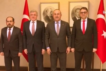 Bakan Çavuşoğlu, Suriye Ulusal Koalisyonu Başkanı El-Maslat ile görüştü