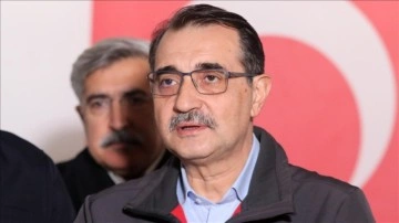 Bakan D&ouml;nmez: Akaryakıt ikmali konusunda rafinerilerde ve depolarda sıkıntı yaşanmıyor