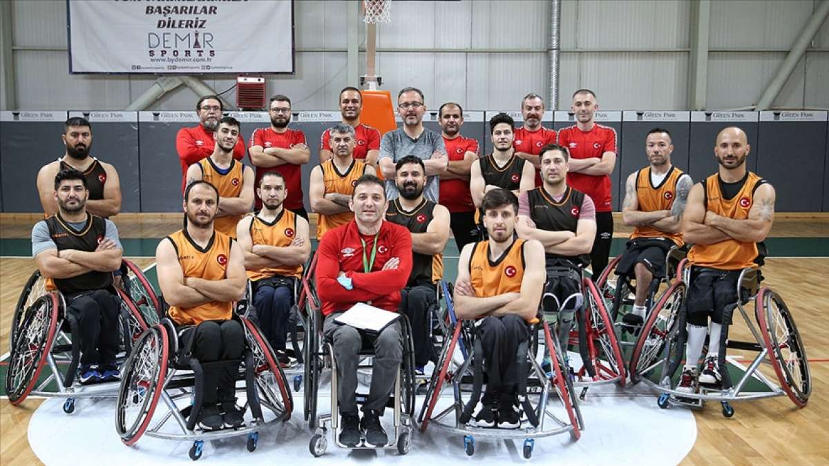 Bakan Kasapoğlundan paralimpik sporculara moral ziyareti