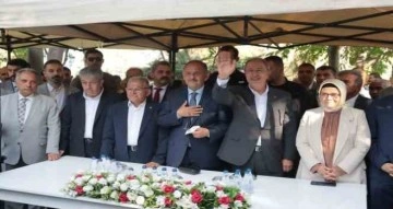 Bakan Özhaseki: "Depremde maddi zarar 100 milyar dolar"