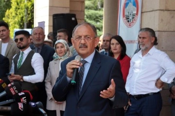 Bakan Özhaseki: 'Sene sonuna kadar 311 bin kalıcı konut tamamlanacak'