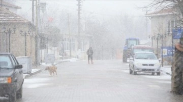 Balkanlar'dan gelen soğuk ve yağışlı hava Trakya'da etkili olmaya başladı