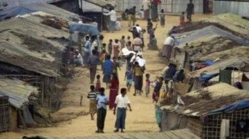 Bangladeş mülteci kampında 2 Arakanlı Müslüman daha öldürüldü