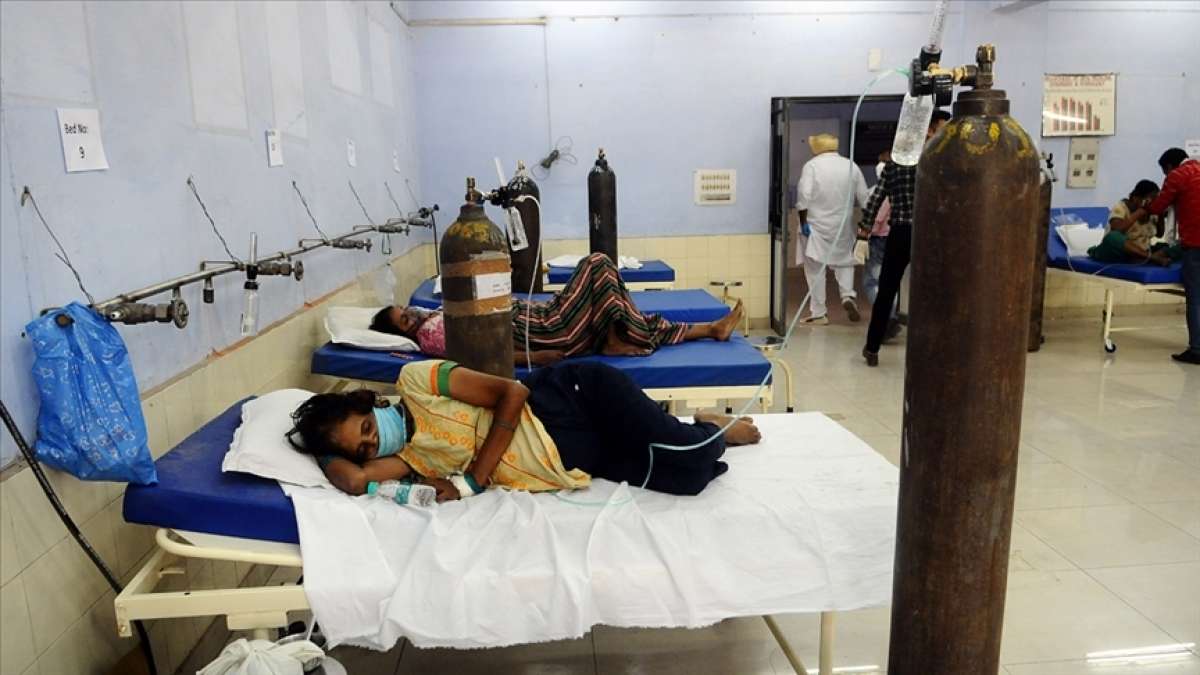Bangladeş'te Kovid-19 vakalarındaki ve 'Delta' varyantındaki artış sağlık sistemini z