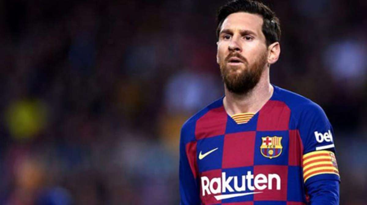 Barcelona, Messi'nin takımda kalması için Agüero'yu transfer etmek istiyor