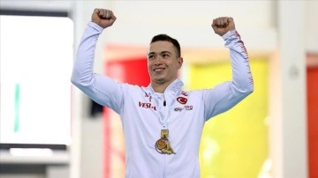 Barfikste altın madalya kazanan milli sporcu Ahmet Önder, organizasyonu 3 madalyayla tamamladı