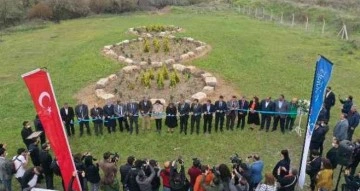 Barışın sembolü ‘Üçüncü Bahçe’ eseri Karkamış’ta görücüye çıktı