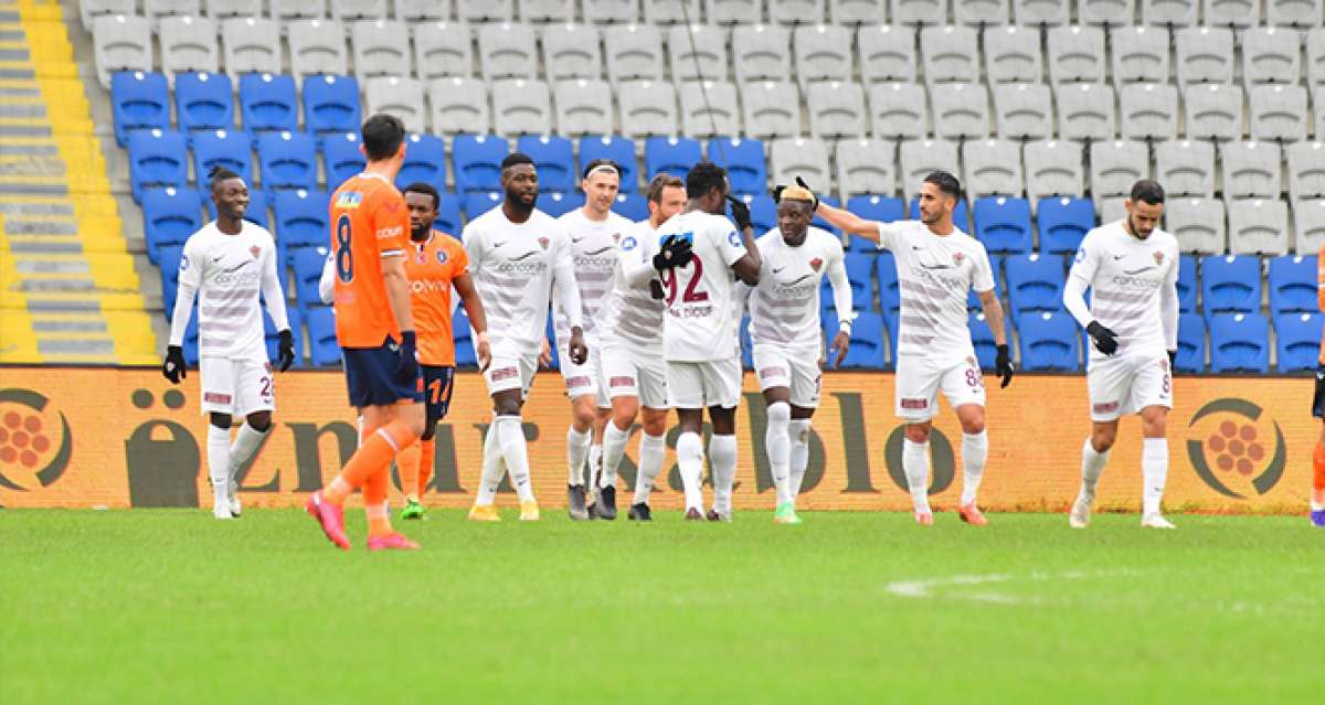 Başakşehir ilk defa ilk 45'te 3 gol yedi