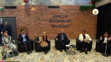 Başkan Erdoğan, Şanlıurfa'da gençlerle buluştu
