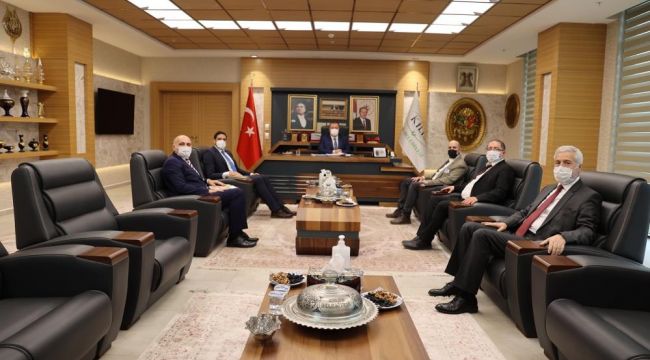 Başkan Ramazan, UNDP Suriye Programı Yöneticisi Köstem ile bir araya geldi 