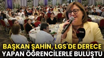Başkan Şahin, LGS'de derece yapan öğrencilerle buluştu