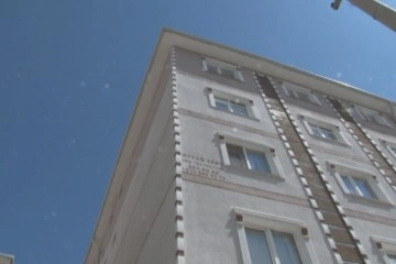 Başkent'teki komşu kavgasının nedeni ortaya çıktı: Canını kurtarmak için 3’üncü kattan atlamış