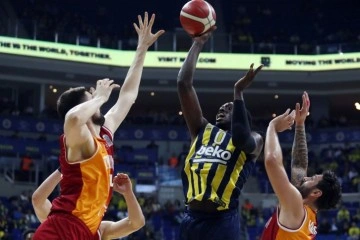 Basketbolda derbinin kazananı Fenerbah&ccedil;e
