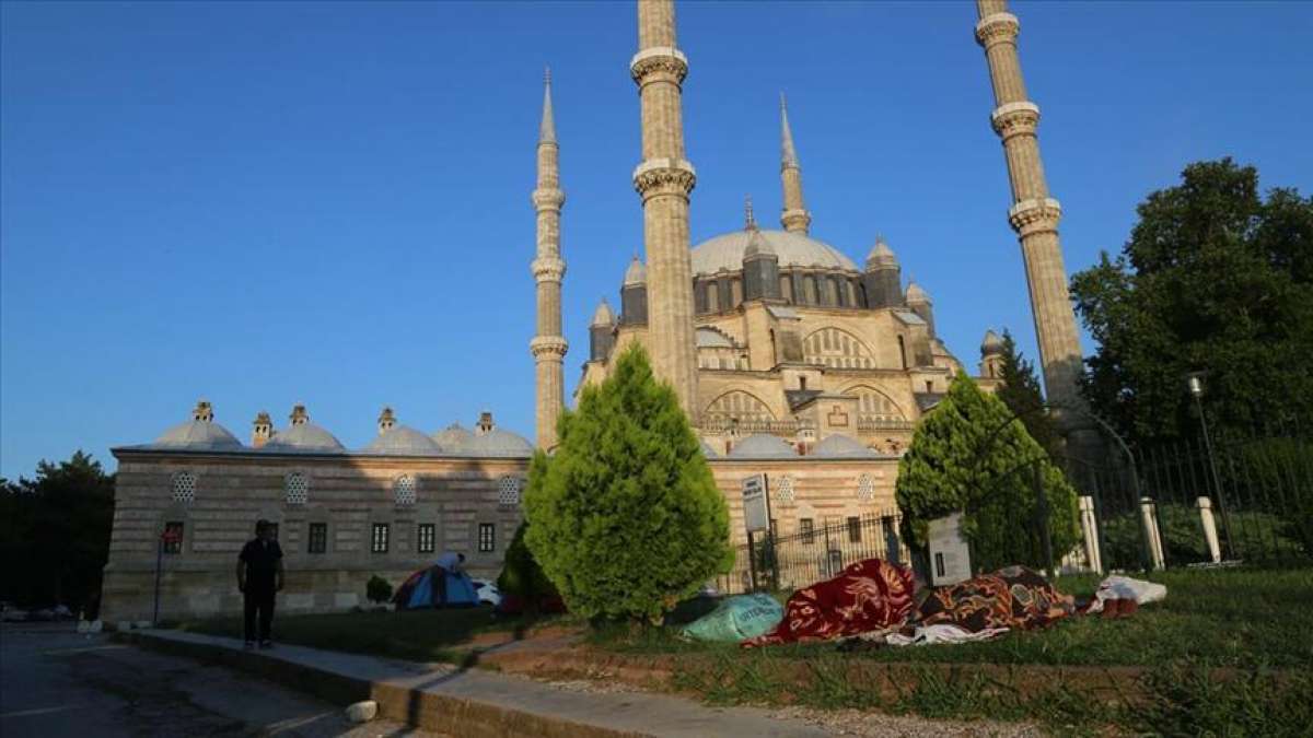 'Bedava Palas'ın rezervasyonsuz konukları Edirne'ye gelmeye başladı