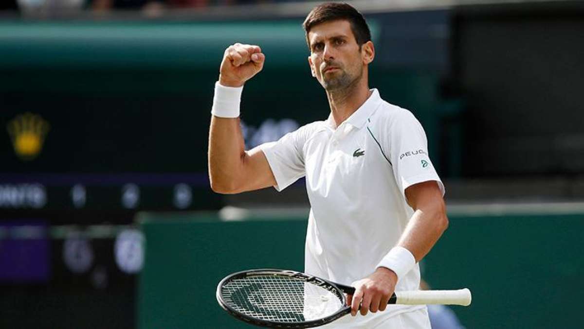 Berrettiniyi yenen Djokovic, Wimbledonda şampiyon oldu