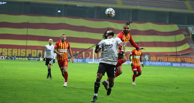 Beşiktaş Kayseri'de 3 puanı 2 golle aldı
