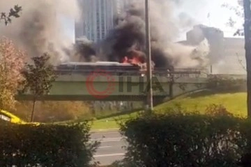 Beşiktaş’ta İETT otobüsü alev alev yandı