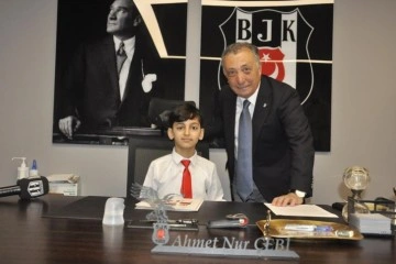 Beşiktaş’ta temsili başkan Yusuf Mert Dönmez oldu