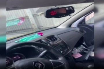 Beyoğlu'nda korsan taksi sürücüsü denetime takıldı