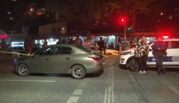 Beyoğlu'nda restoran kurşun yağmuruna tutuldu: 1'i ağır 5 yaralı