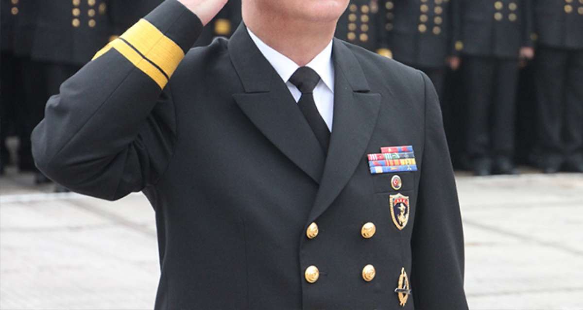 Bildiride imzası bulunan 10 emekli amiral Ankara TEM'e getirildi