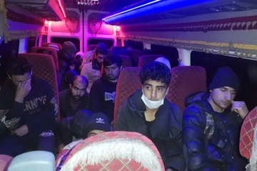 Bitlis'te 64 kaçak göçmen yakalandı