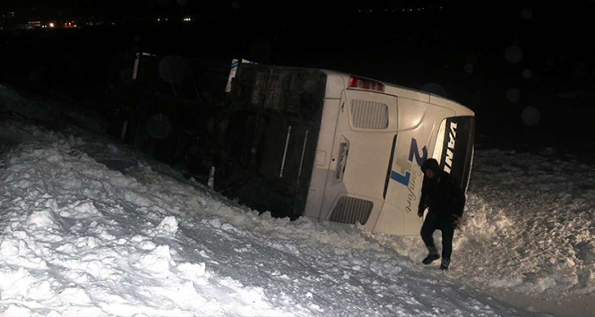 Bitlis'te tipi nedeniyle meydana gelen kazalarda 5 kişi yaralandı