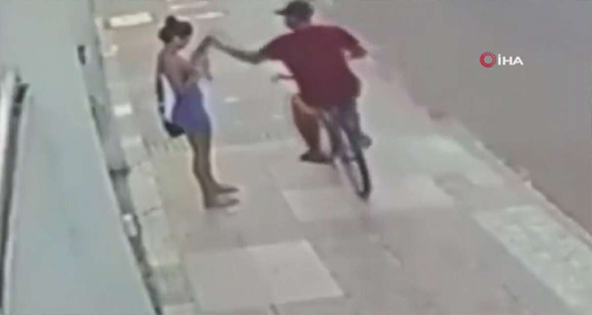 Brezilya'da sevgilisinin cep telefonunu çalan hırsızı arabayla ezdi