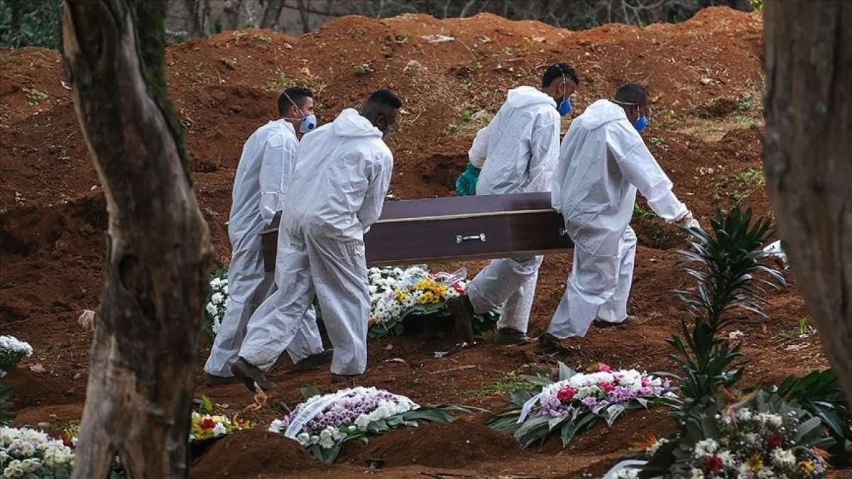 Brezilya'da son 24 saatte 1424 kişi Kovid-19'dan hayatını kaybetti