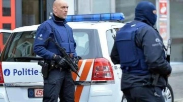 Brüksel&rsquo;de polise bıçaklı saldırı: 2 ölü, 1 yaralı