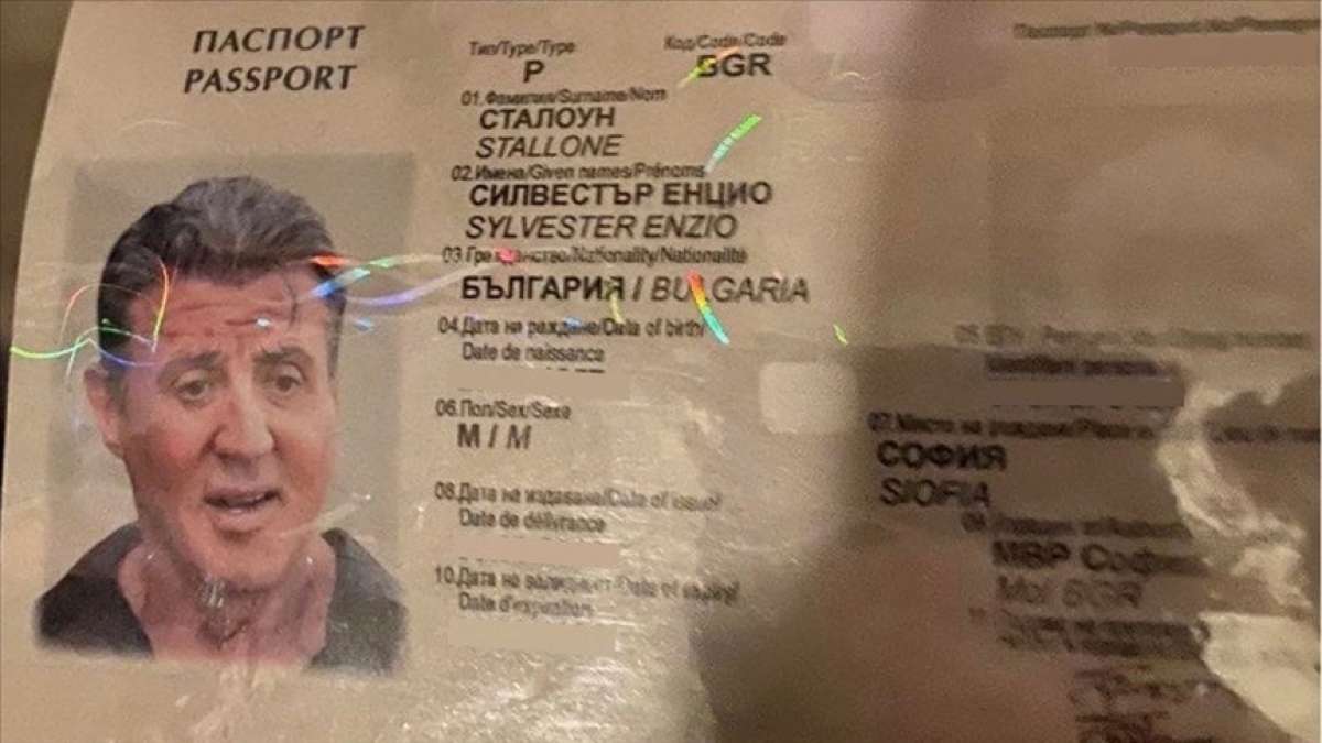 Bulgaristan'da kalpazanlar 'Rambo' adına sahte pasaport düzenledi