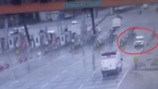 Otoyolda pes dedirten g&ouml;r&uuml;nt&uuml;