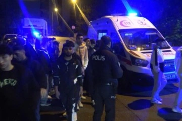 Bursa&rsquo;da alacak verecek kavgasında bı&ccedil;aklar konuştu : 2 yaralı