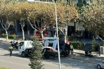 Bursa'da çekicinin iş kazası