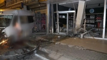 Bursa'da feci kaza: 1 ölü, 4 yaralı