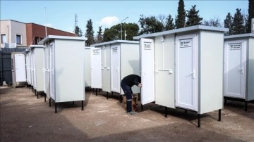 Bursa'dan deprem bölgesine seyyar tuvalet ve duş kabinleri gönderildi