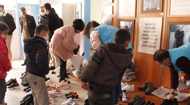 Büyükşehir'den köy okullarına yardım eli