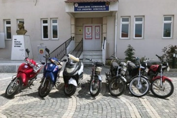 &Ccedil;aldığı motosikletleri sosyal medyadan satmaya &ccedil;alışınca yakalandı
