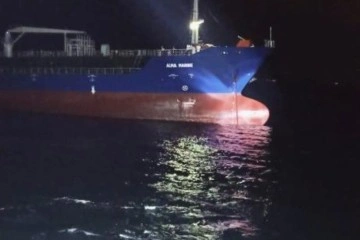 &Ccedil;anakkale Boğazı&rsquo;nda kimyasal y&uuml;kl&uuml; tanker makine arızası yaptı
