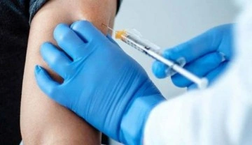 Çankırı ve Çorum valilerinden 18 yaş altına aşı uyarısı