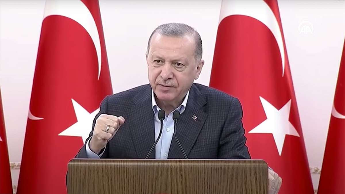 CANLI - Cumhurbaşkanı Erdoğan: Kandil'i çökerteceğiz ve Kandil'i kandil olmaktan çıkaracağ