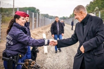 Çekya: 'Yasa dışı göçün kesin çözümü Bulgaristan-Türkiye sınırına tel örgü çekmektir'