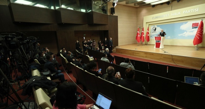 CHP Genel Başkanı Kılıçdaroğlu gazetecilere seslendi: “Size minnet borçluyuz”