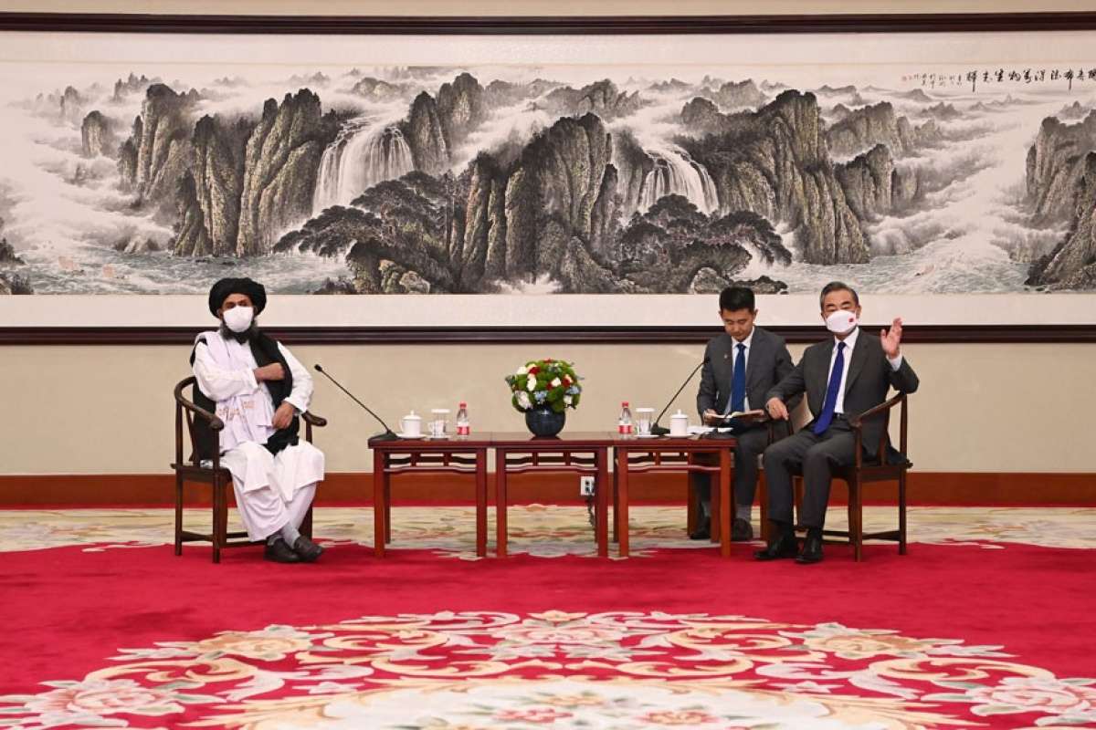 Çin'den Taliban'a barış görüşmelerini sürdürme çağrısı
