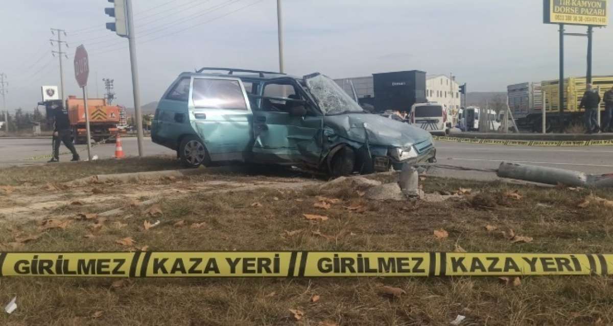 Çorum'da kahreden kaza, yola fırlayan kamyon sürücüsü öldü