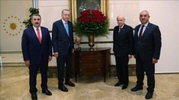 Cumhur İttifakı liderlerinden Cumhurbaşkanı Erdoğan'a "geçmiş olsun" ziyareti