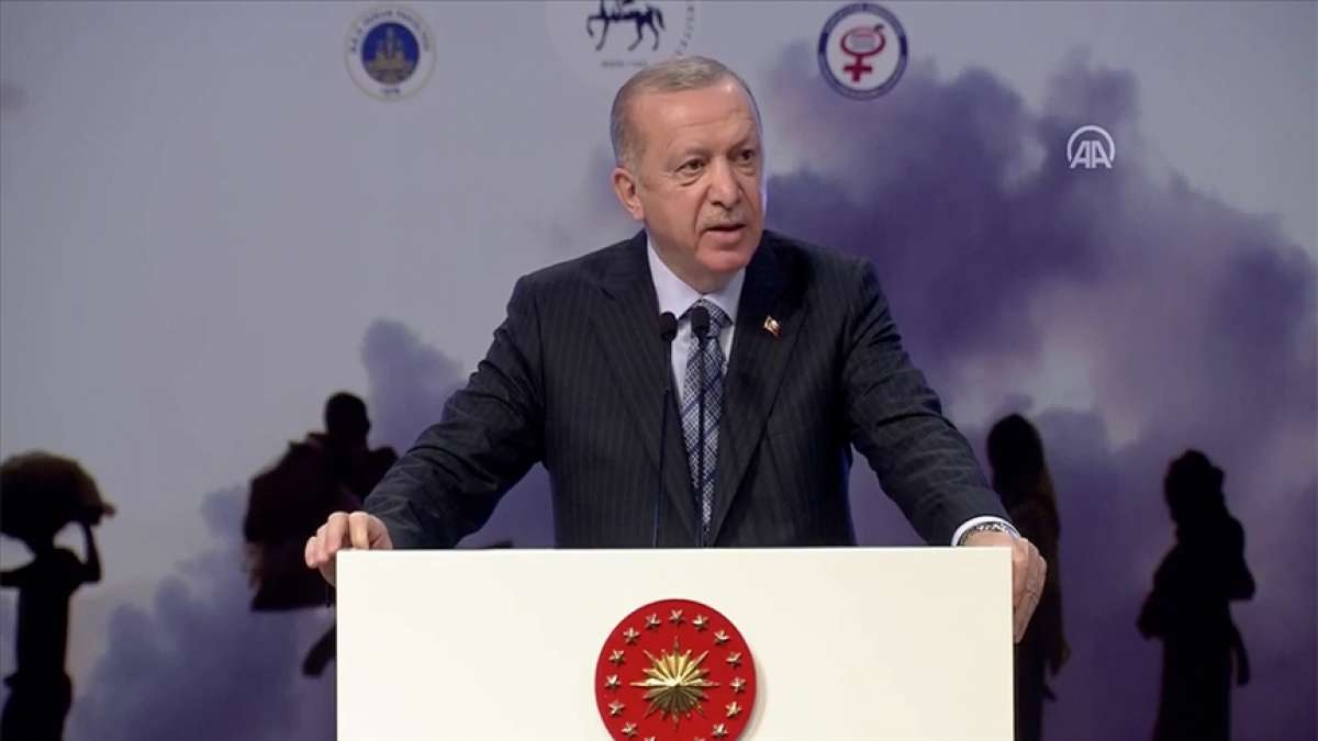 Cumhurbaşkanı Erdoğan: AB Türkiye'deki 4 milyon sığınmacı için elini taşın altına koymadı